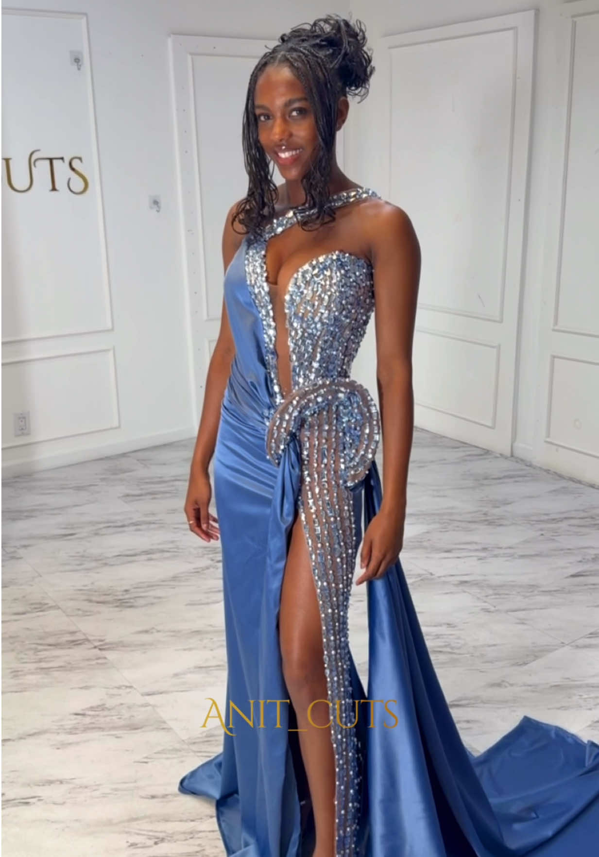 @Anit Cuts | Prom & Bridal