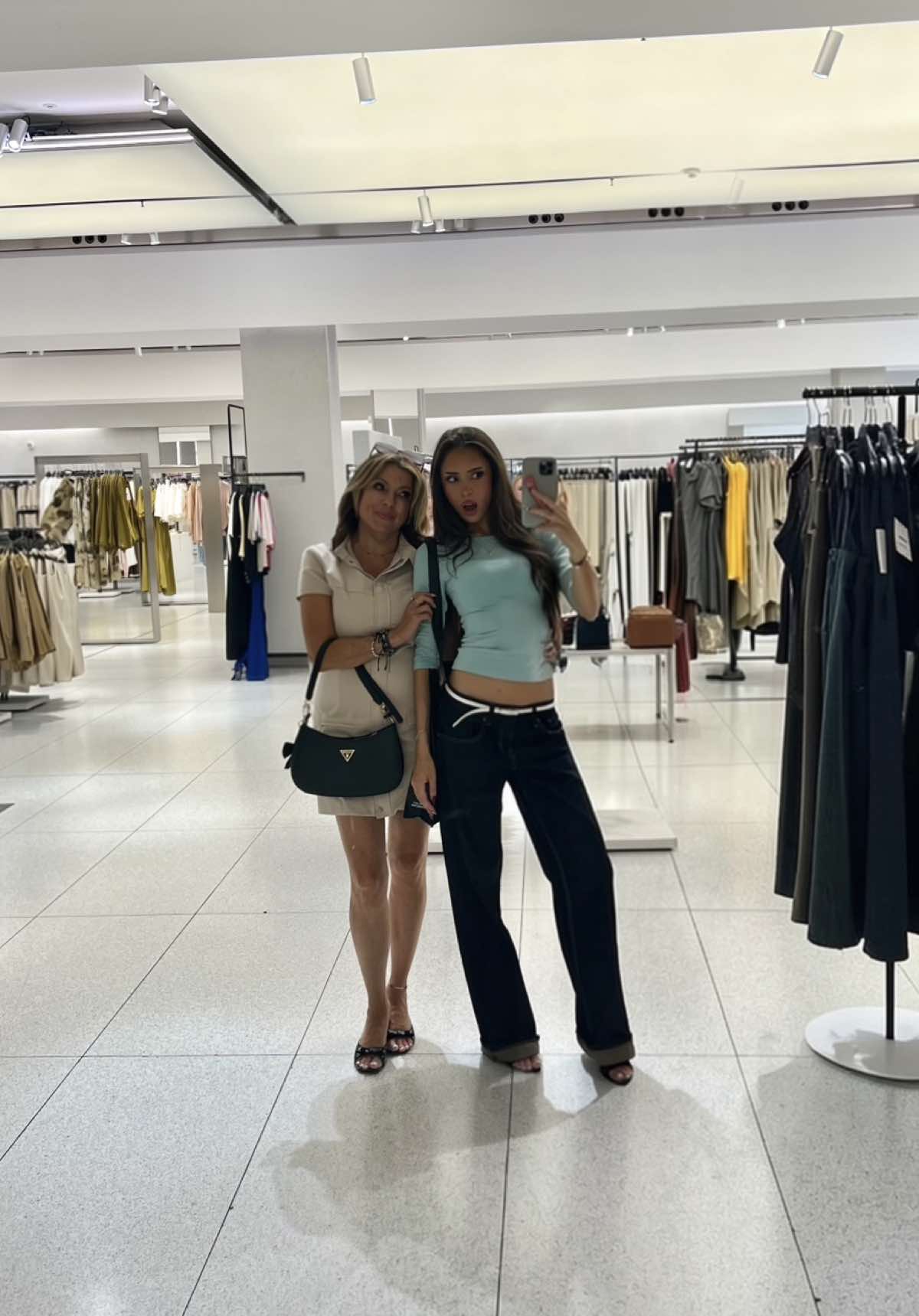 @CHANTELLE LILI