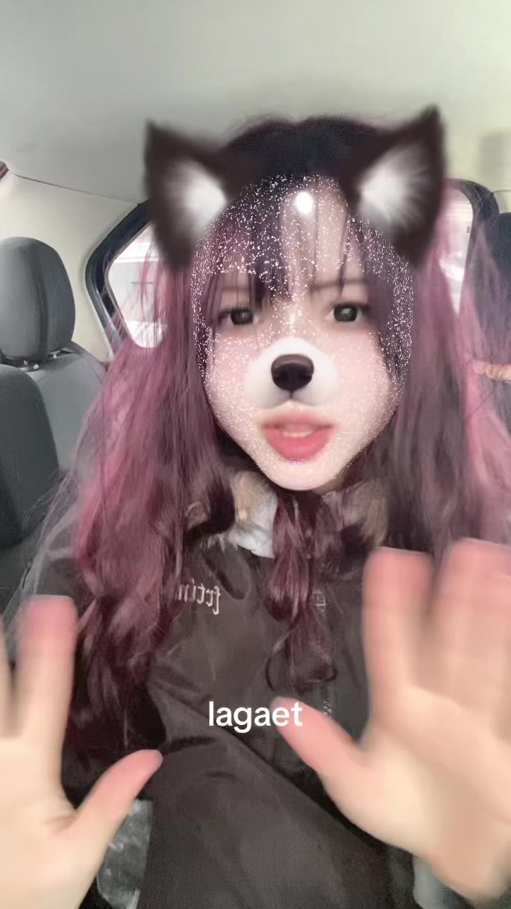 @Линочка Фонк𖣂