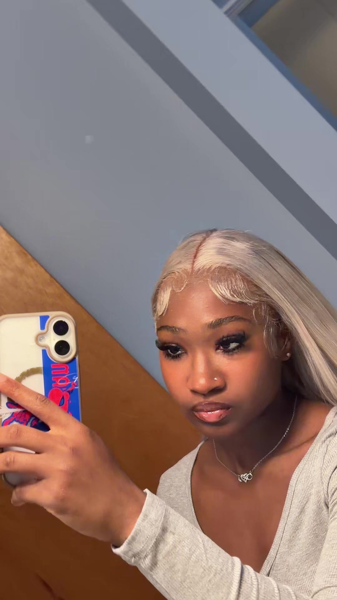 @Queenariiiberryyy🍓