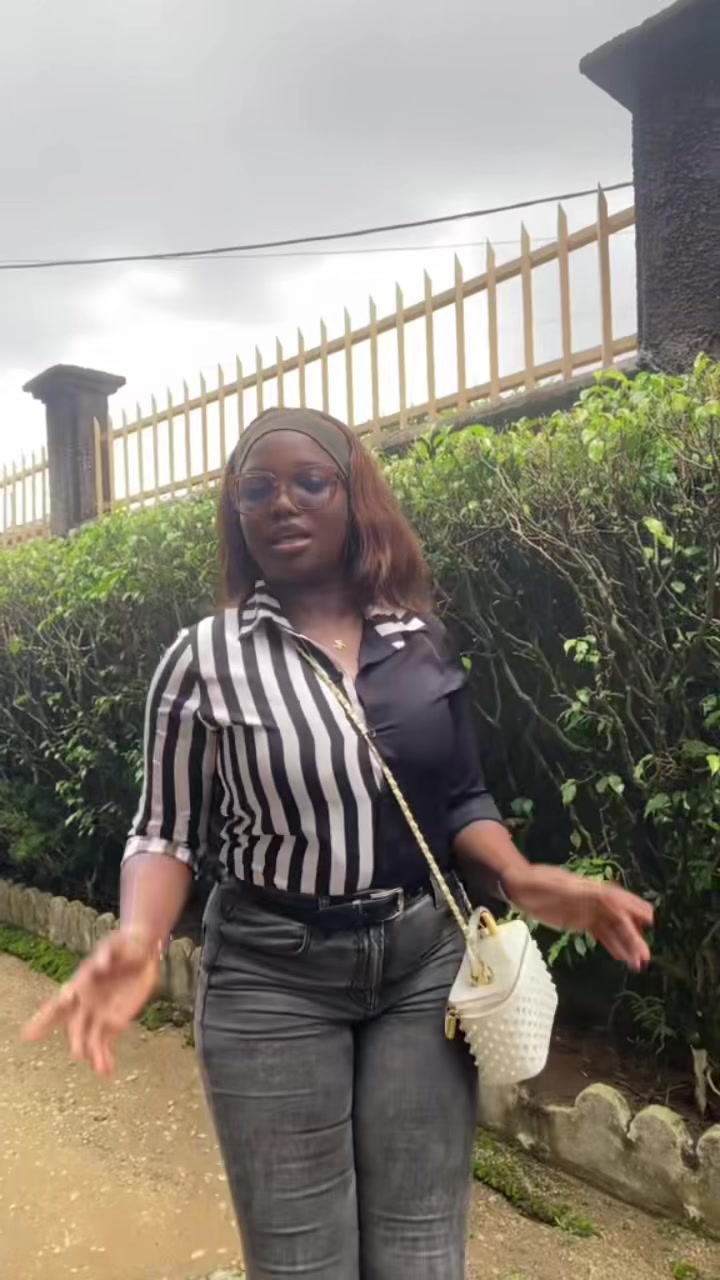 @Astride mp💜🧸🇨🇲