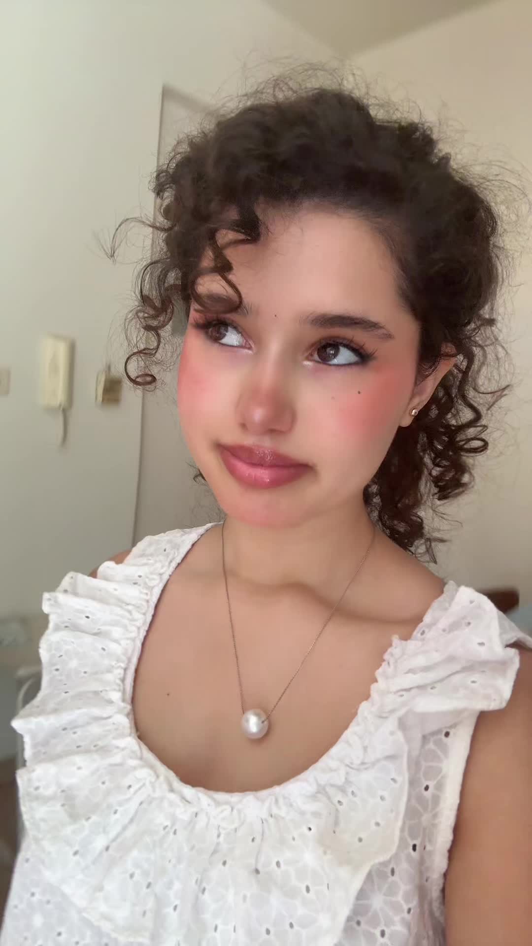 @Curlypurlyy👩🦱