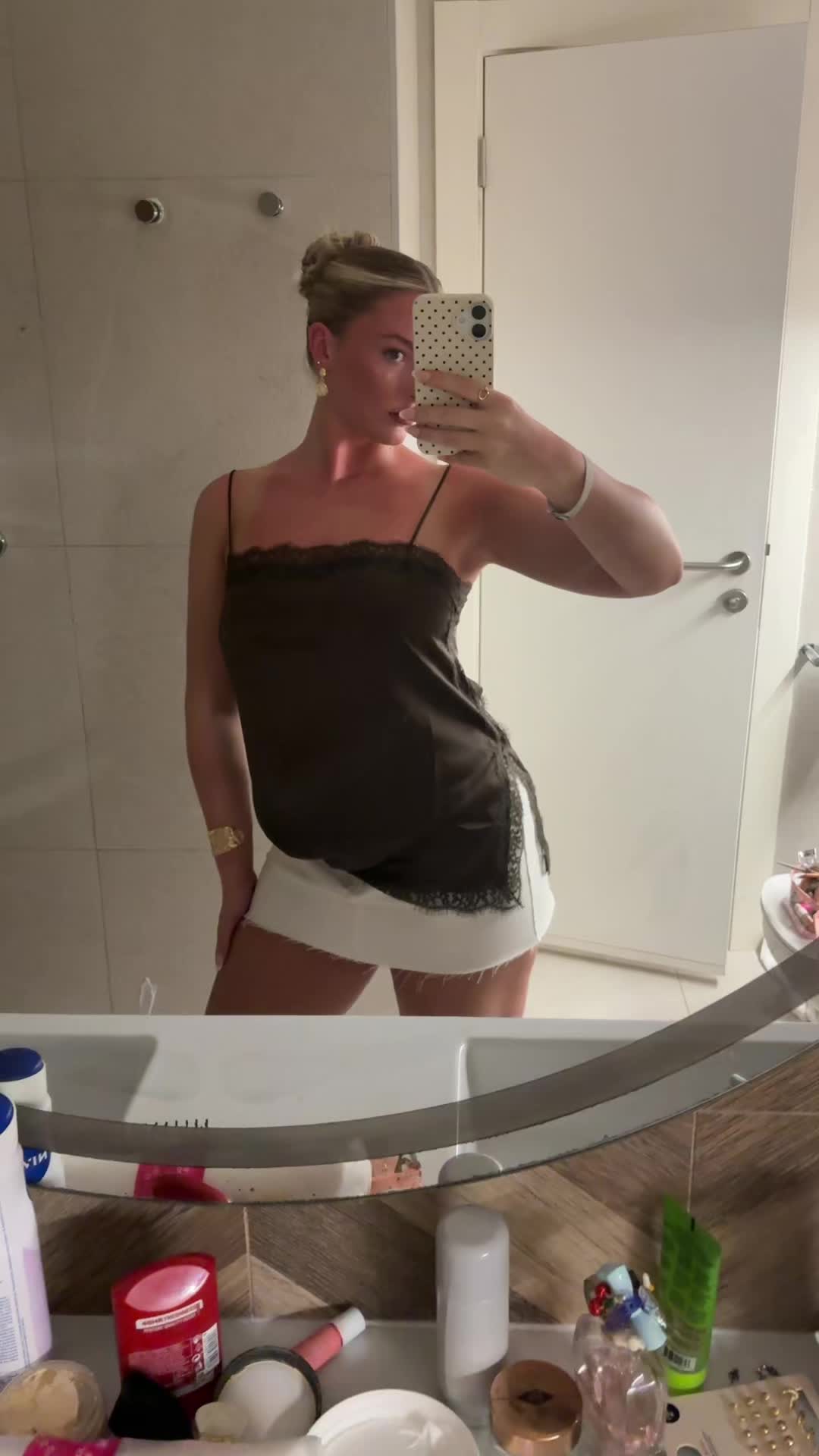 @chloe<3