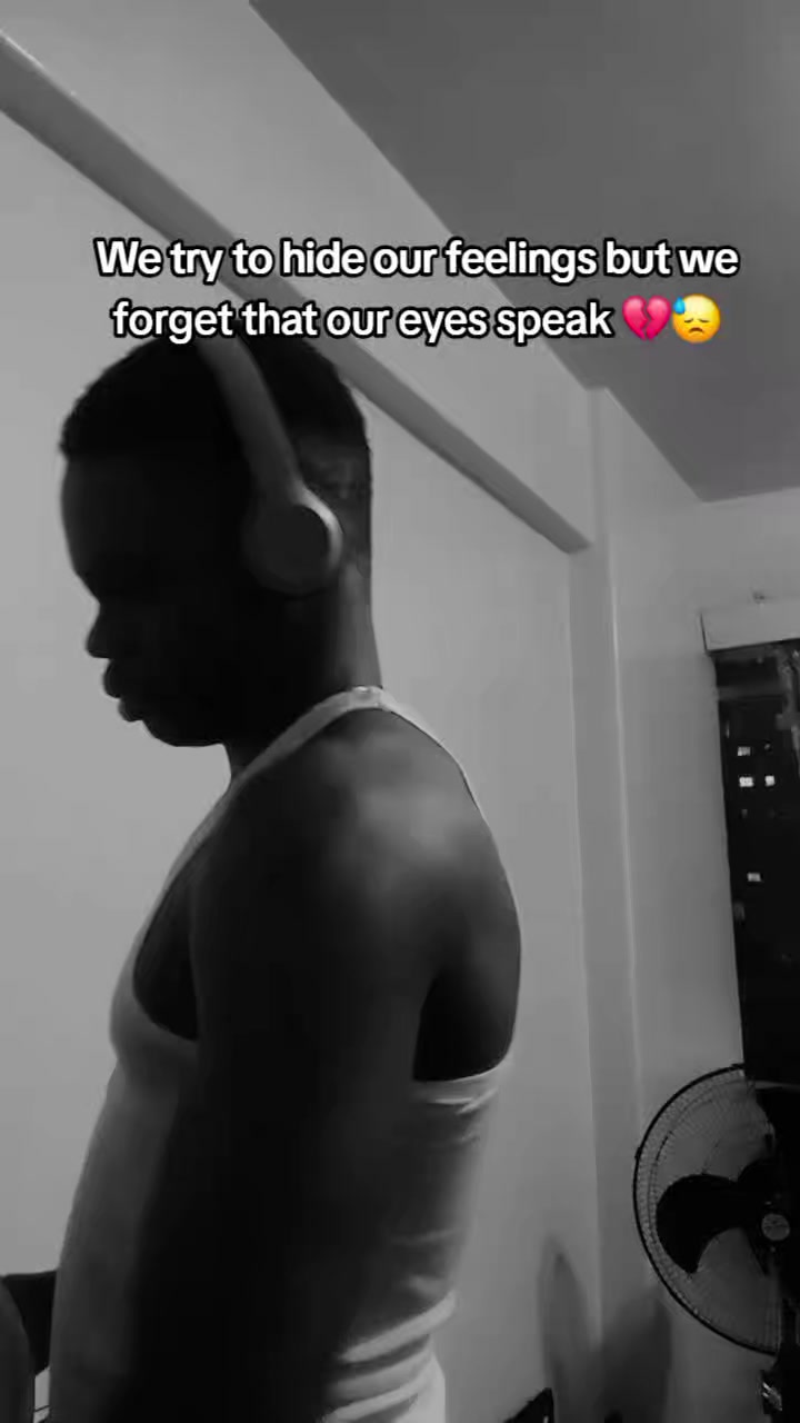 @BLEEDING SOUL💔😭🕊