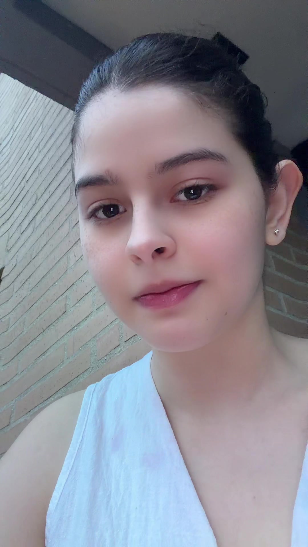 @luceroanahit