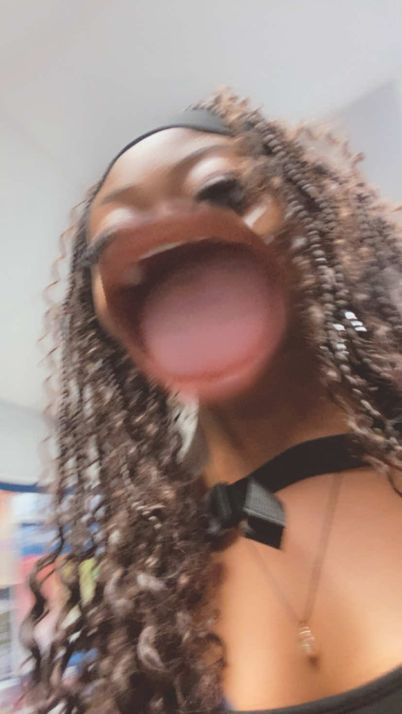 @👑