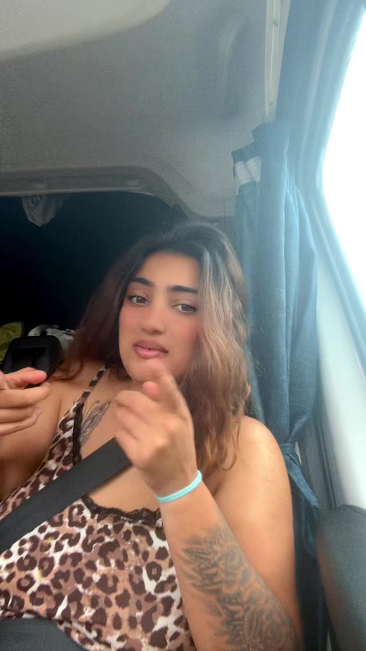 @Elena_Cipriana03