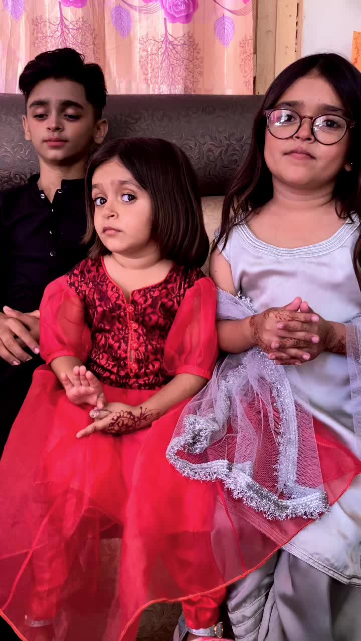 @Ayesha cutie🥰