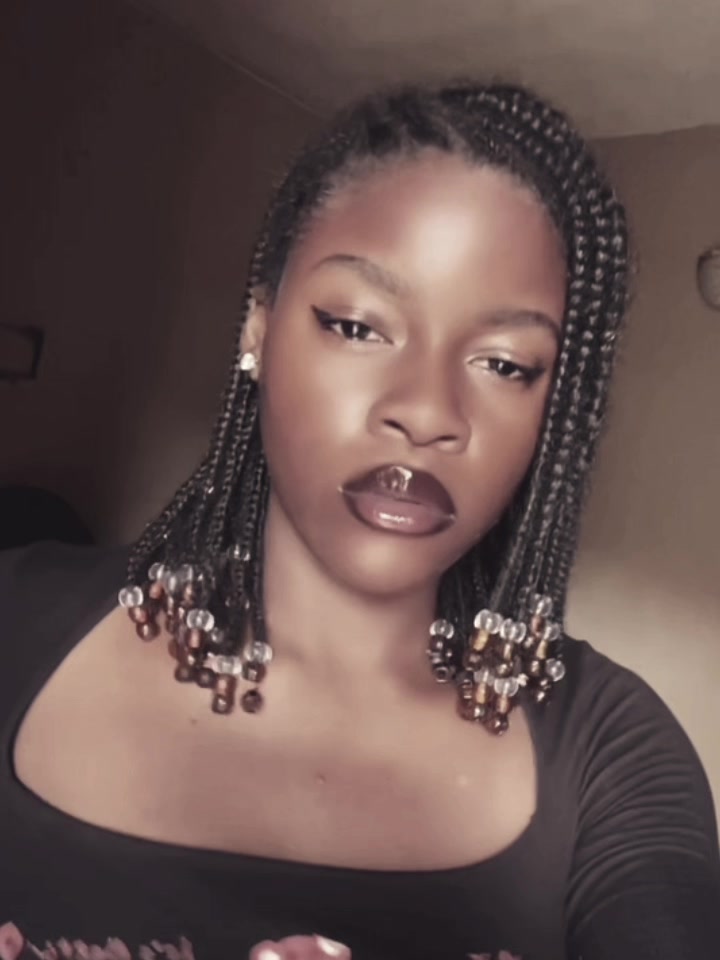 @Afro Queen🌹