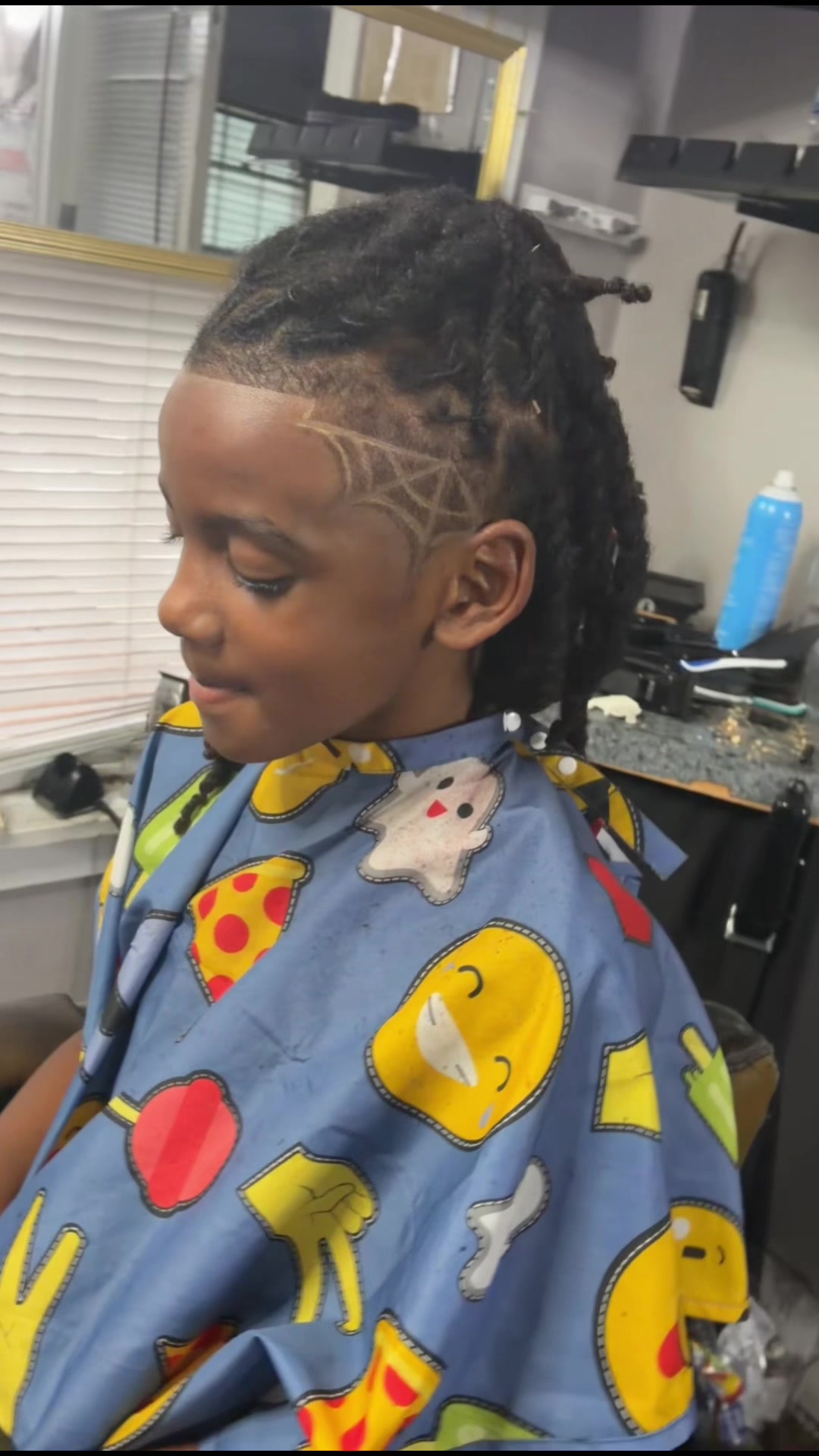 @Eric E-Cutz Smith