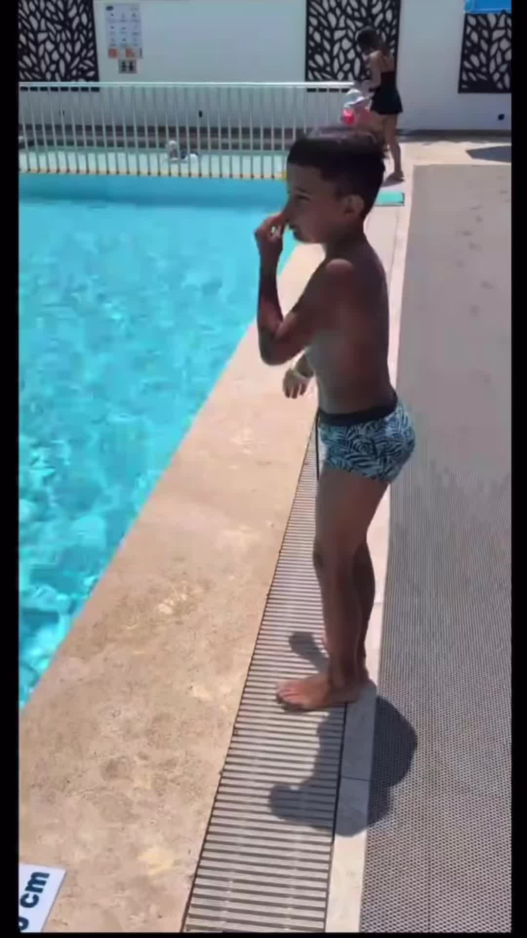 @Tori
