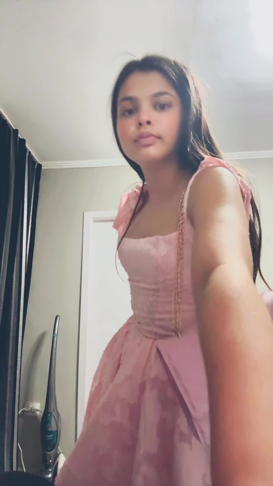 @Eriii_15