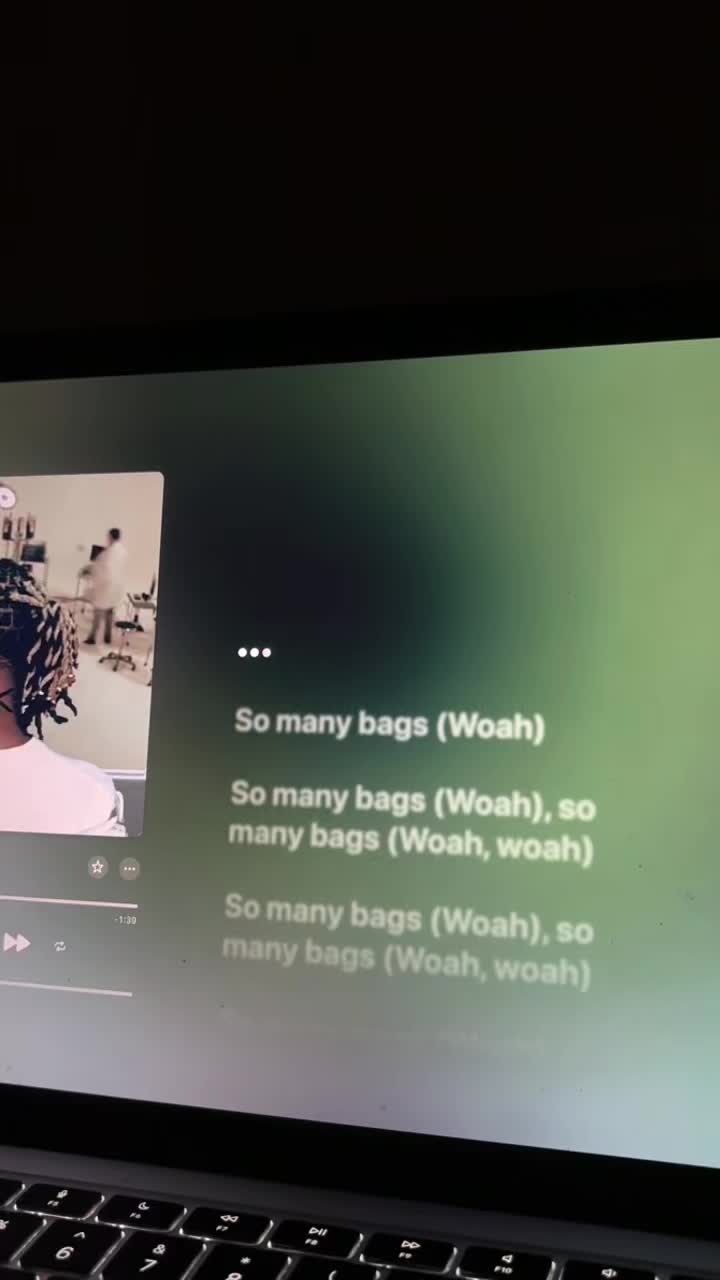 @loudL1ve