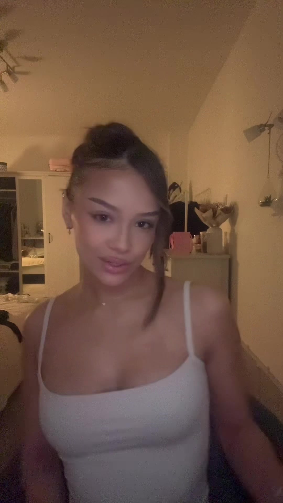 @vanessa_nguyenova