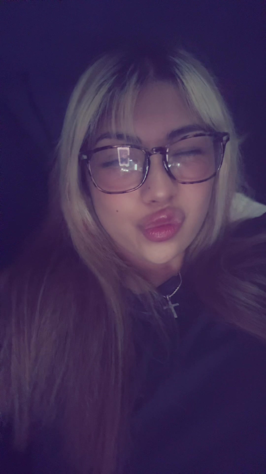 @🐰