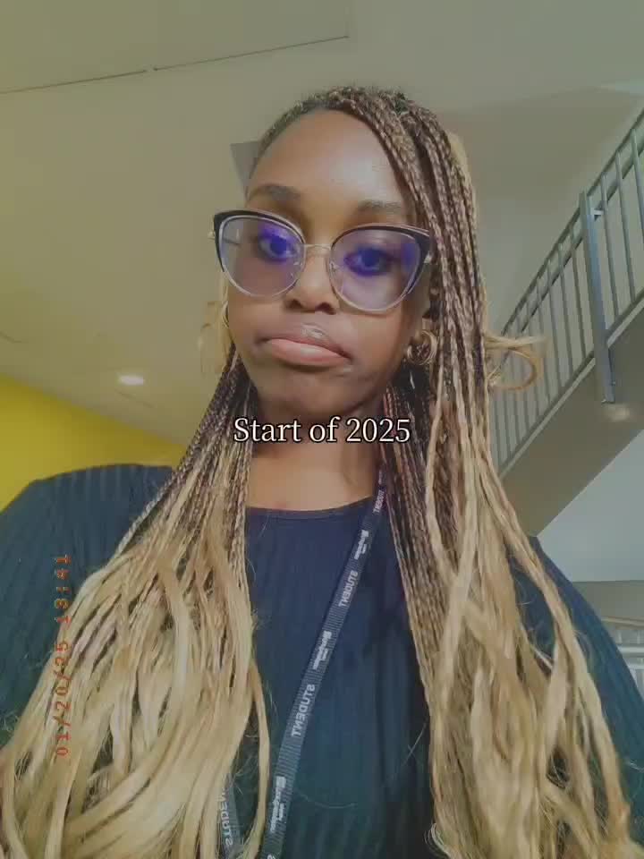 @Oyin 💫