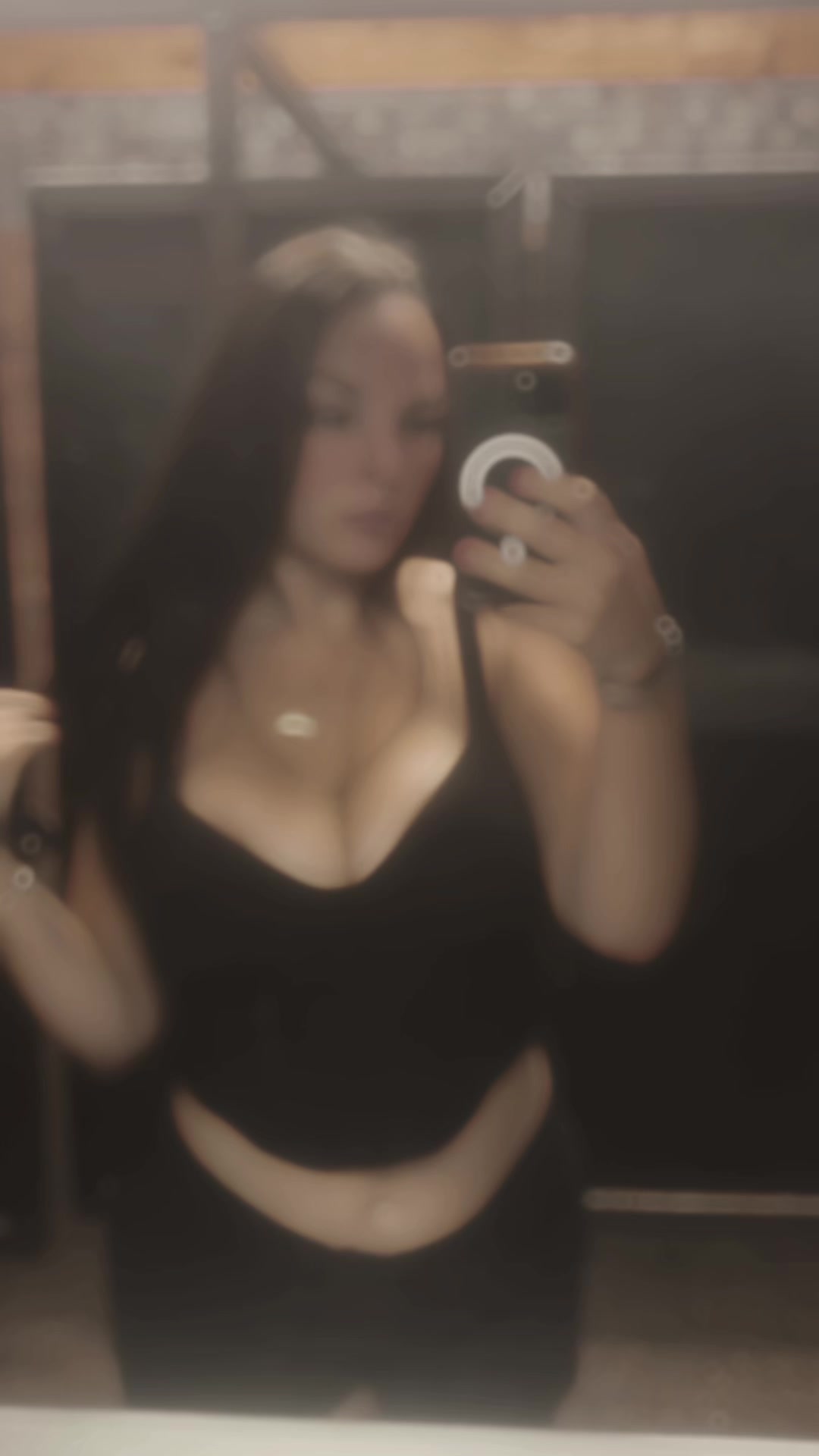 @spookybitch