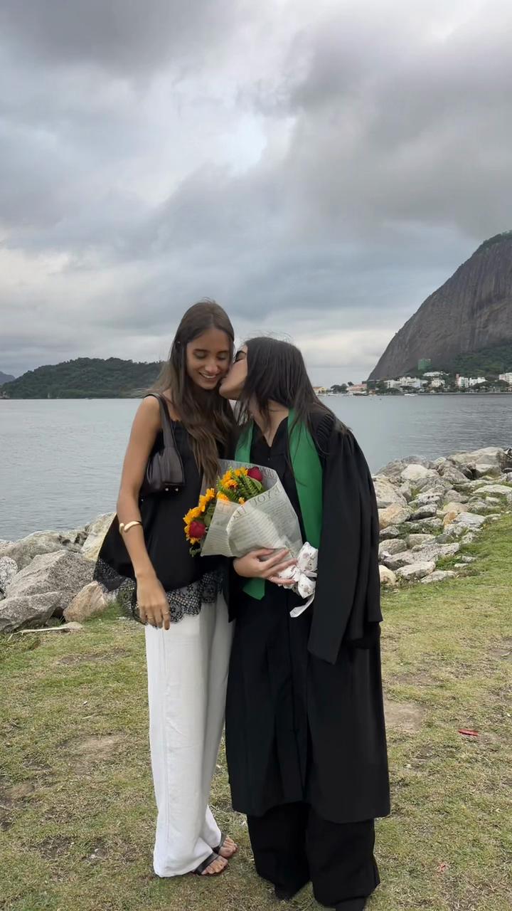 @laryssa