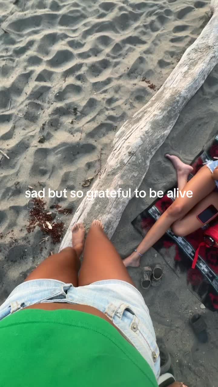 @parismarais
