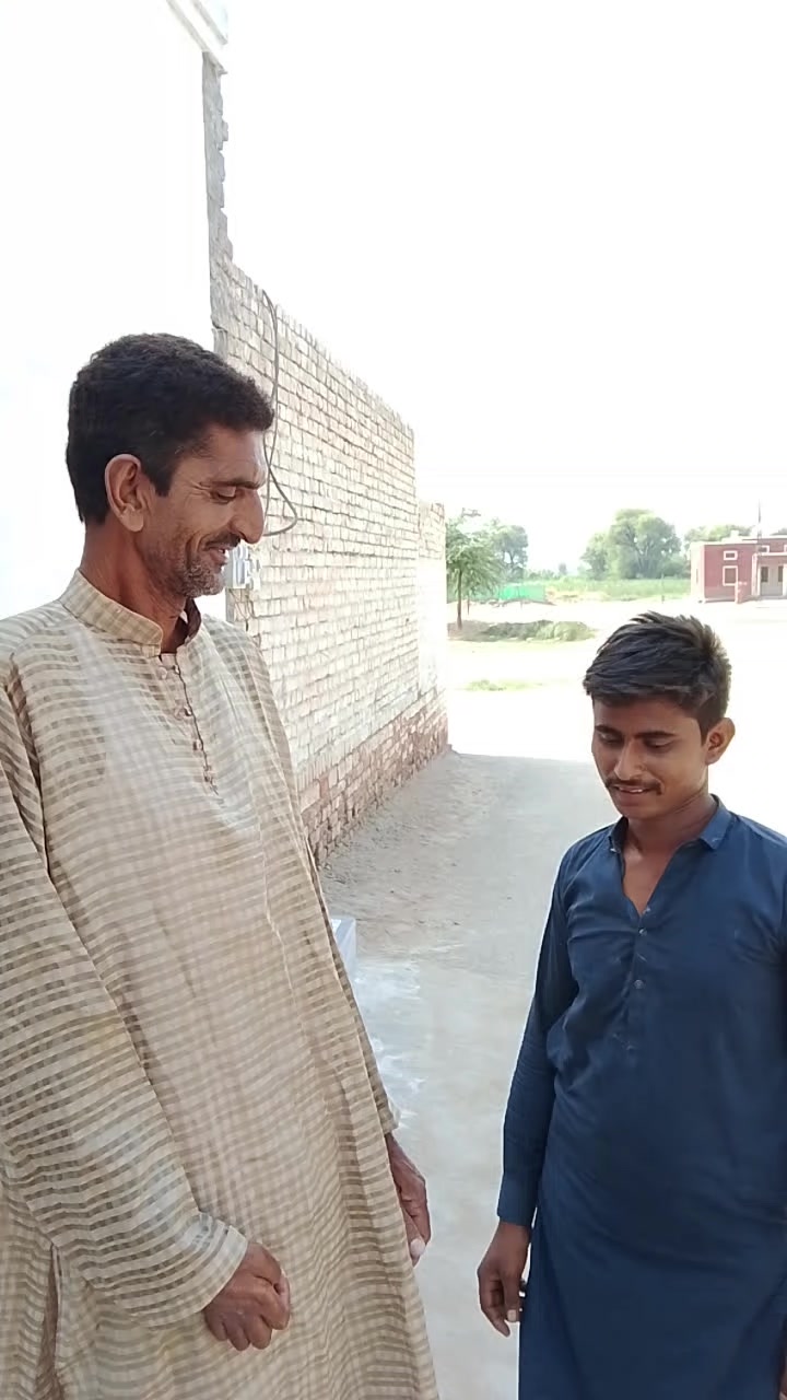 @m Khalid Abbas