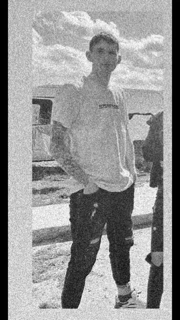 @🖤