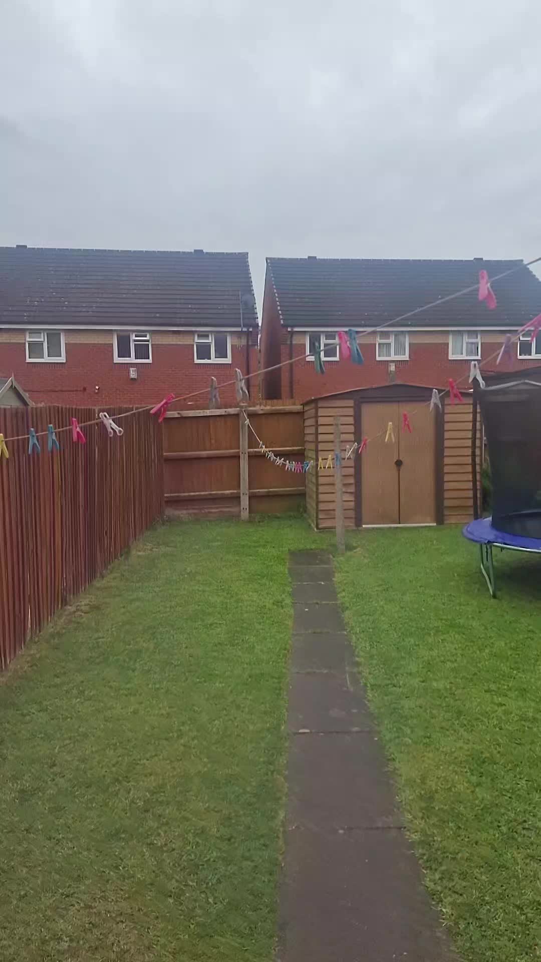 @𝑺𝒕𝒂𝒓 𝒒𝒖𝒆𝒆𝒏 🇬🇧