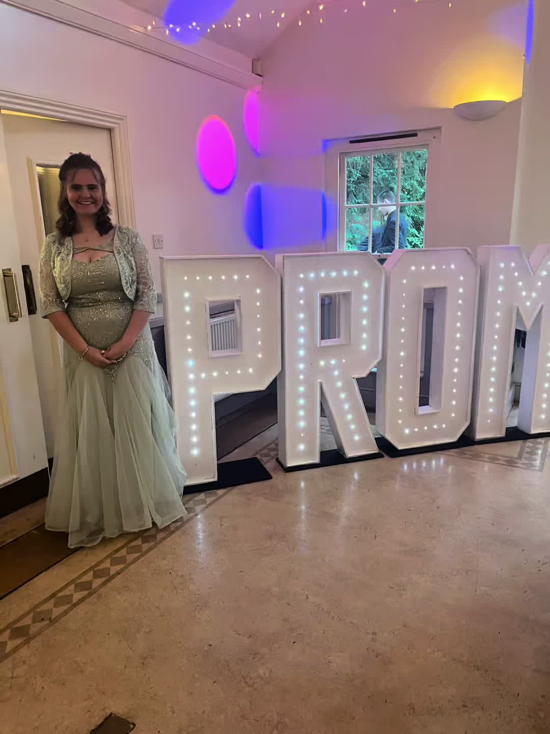 @Bel🫰🏼💜