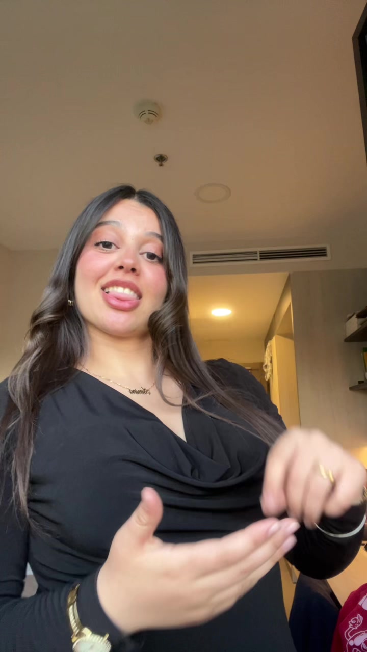@amina🧃