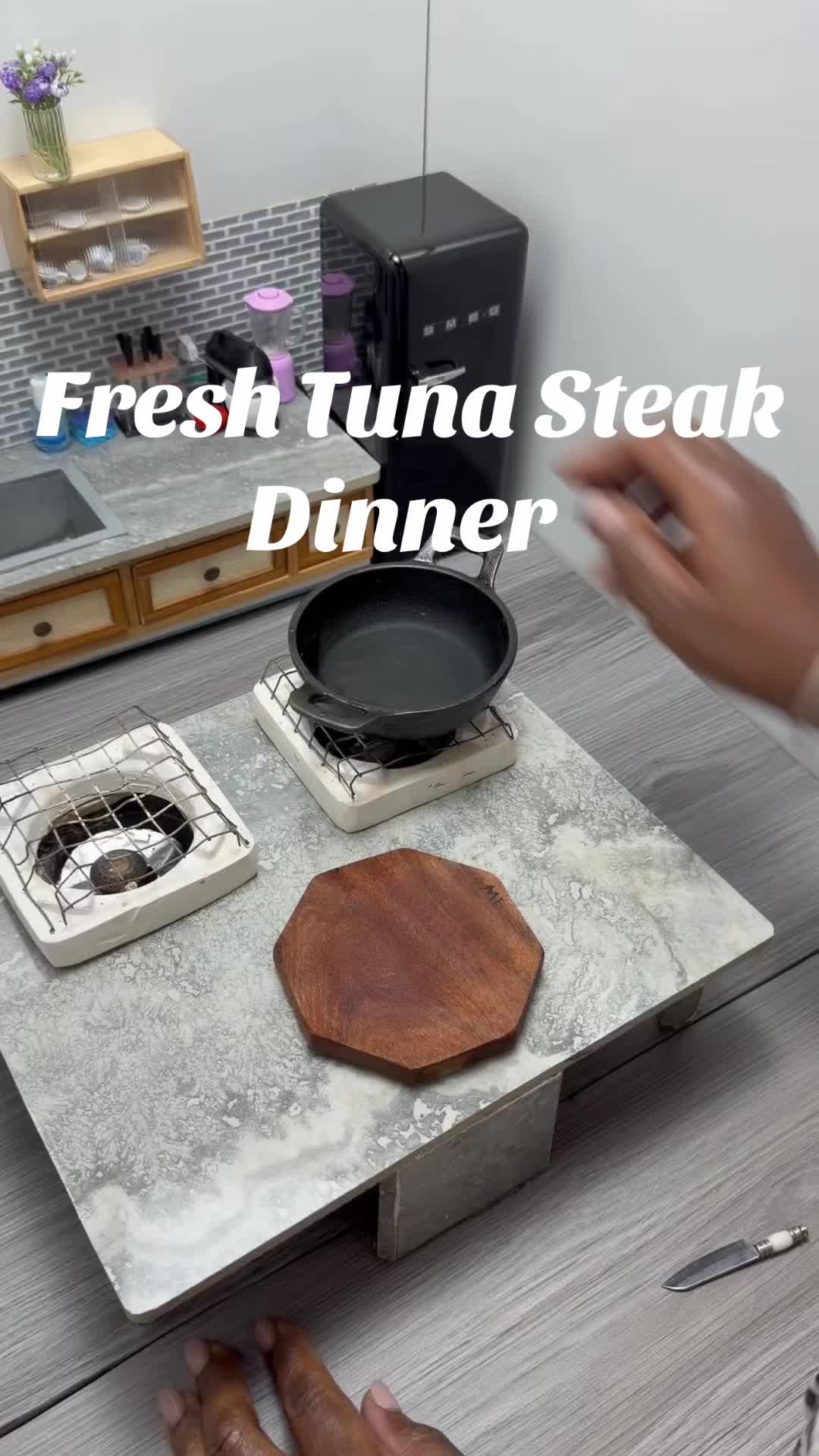 @MiniMealz