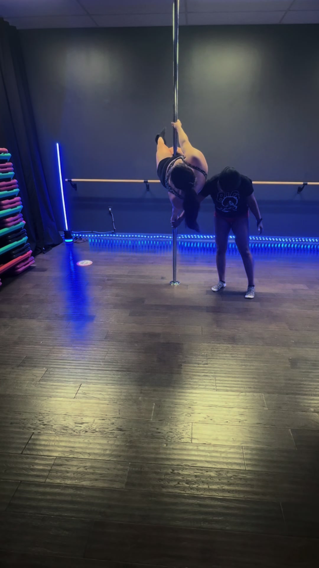 @victoriaerialist