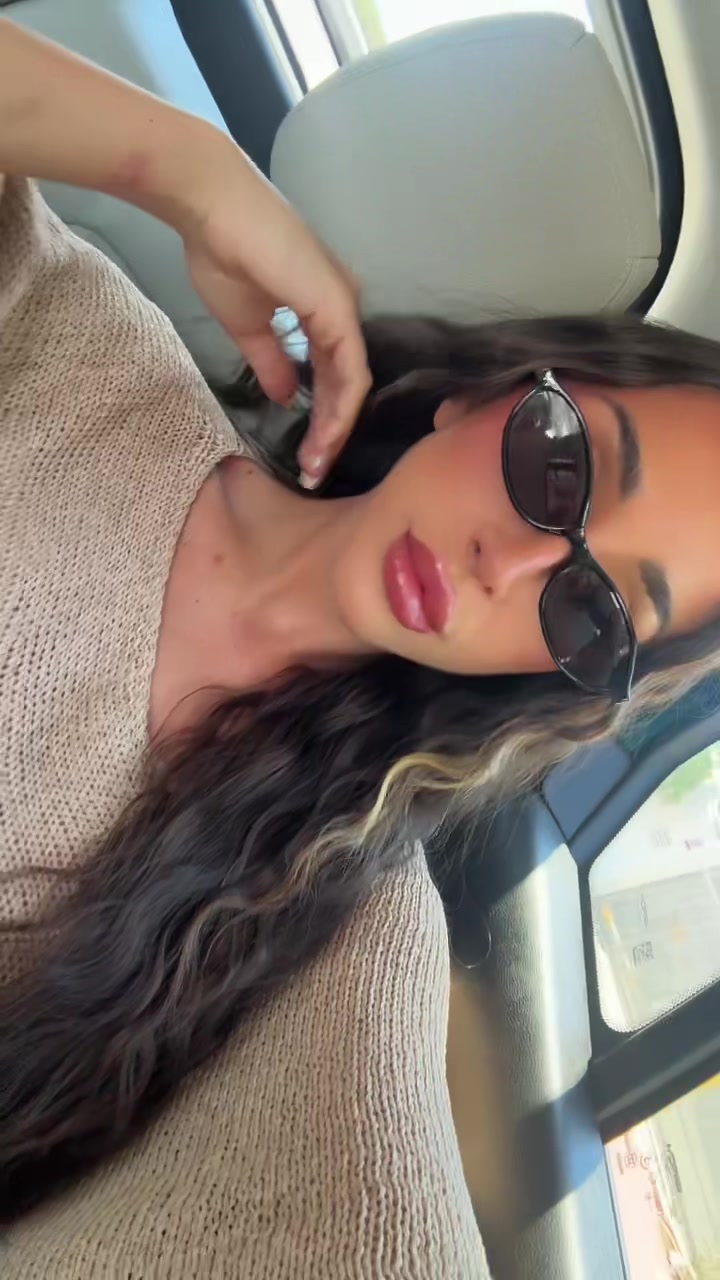 @Cm.jjj