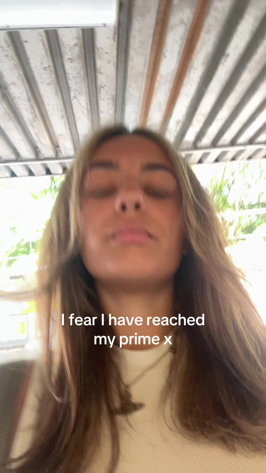 @Ava