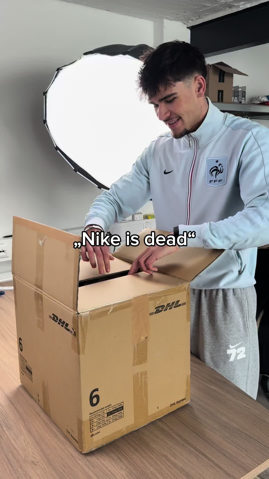 @KIKIVINTAGE
