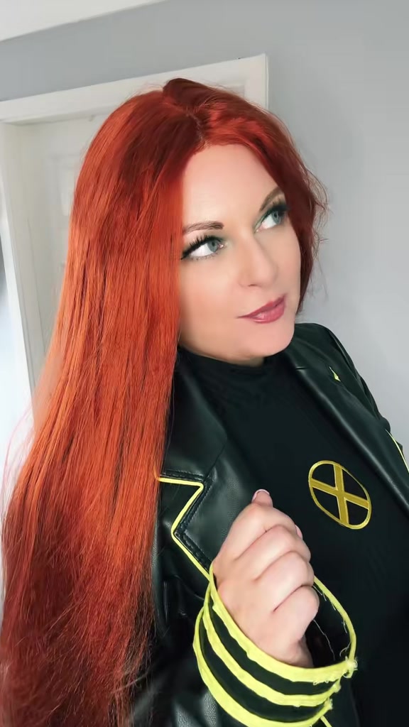 @lisaj_cosplay