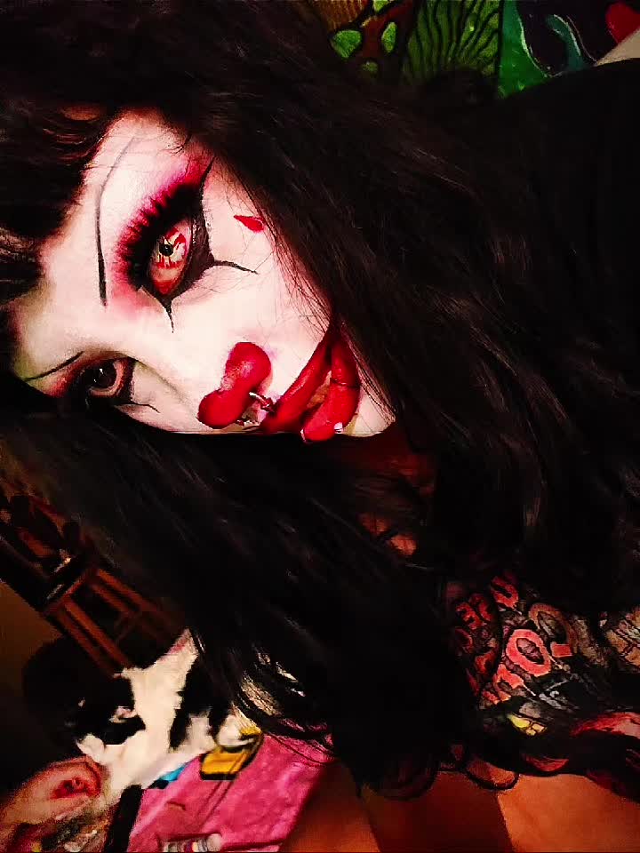 @ClownGutz🤡
