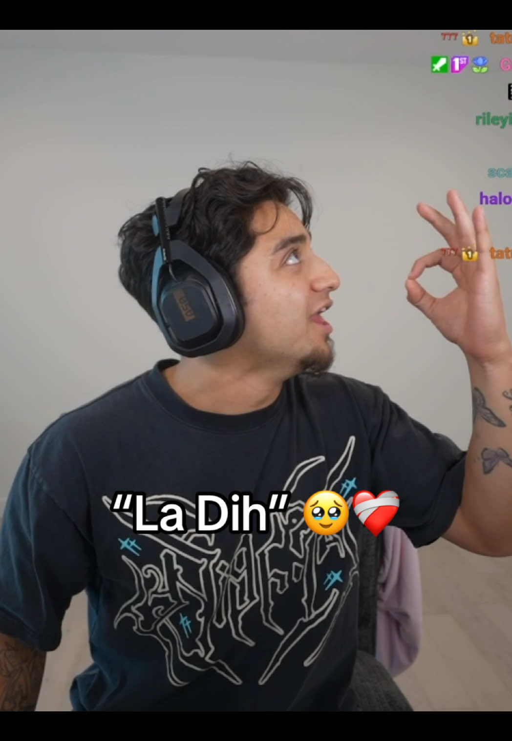 @jamesitolivee