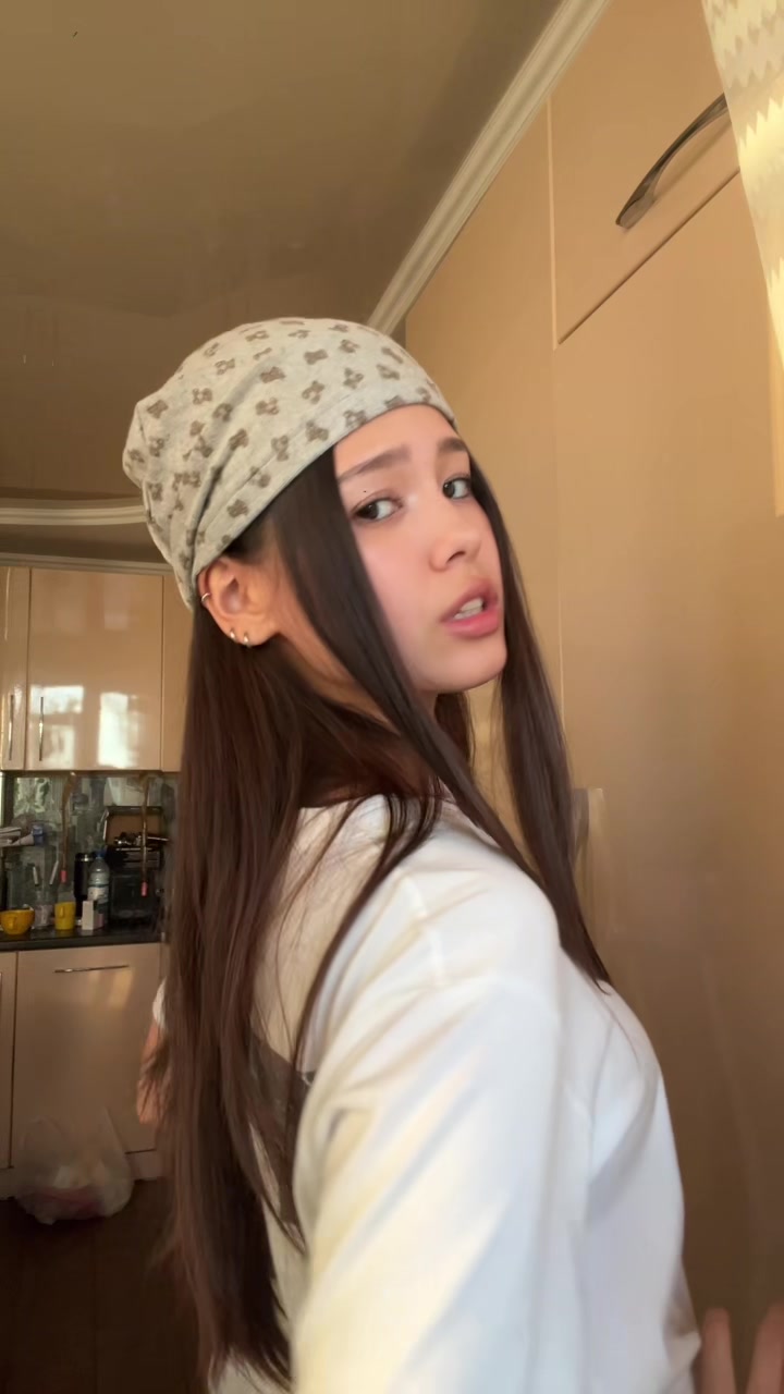 @muratovna