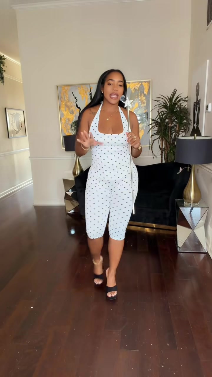 @Lynnluxury | Tall & Curvy