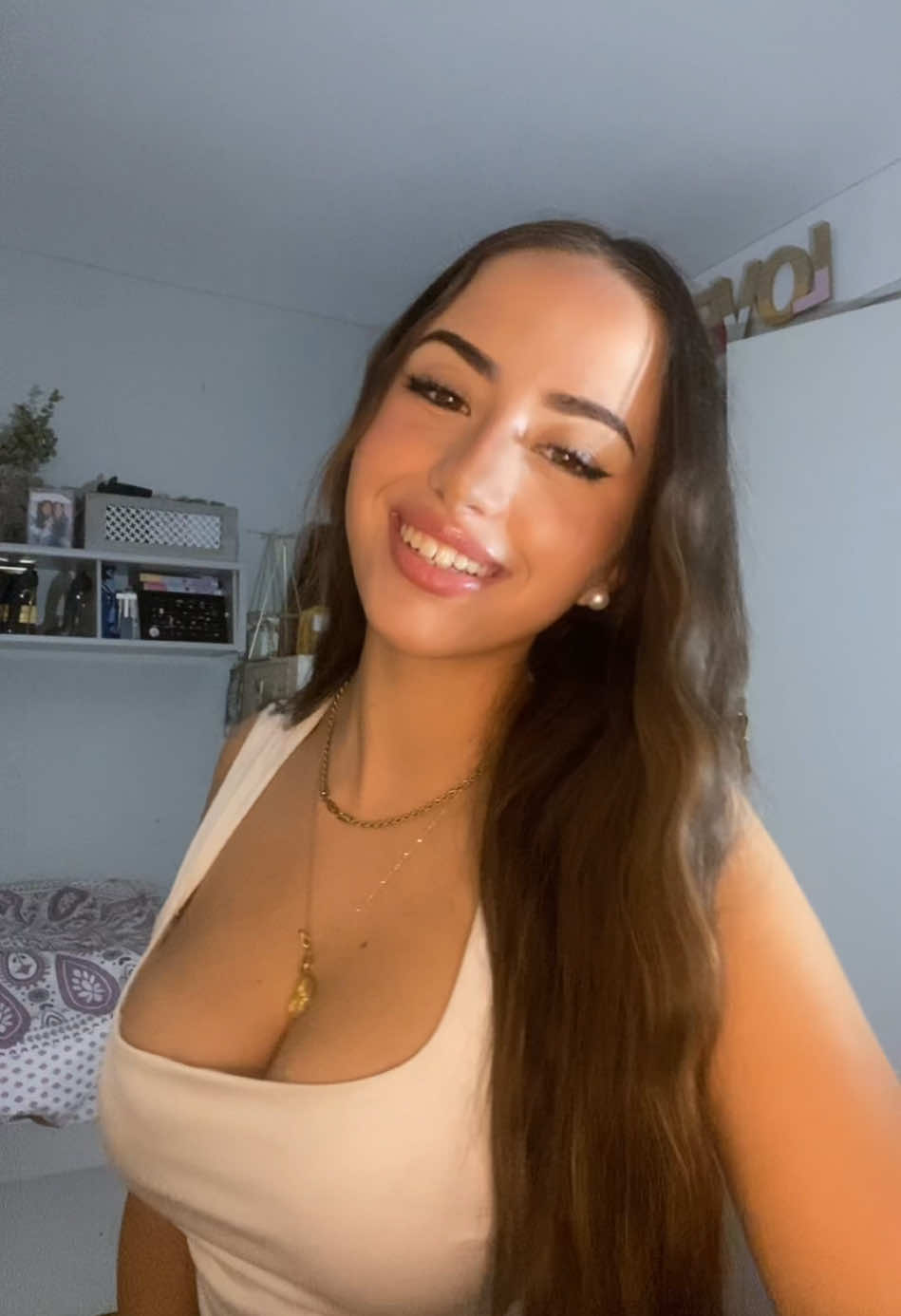 @Luna