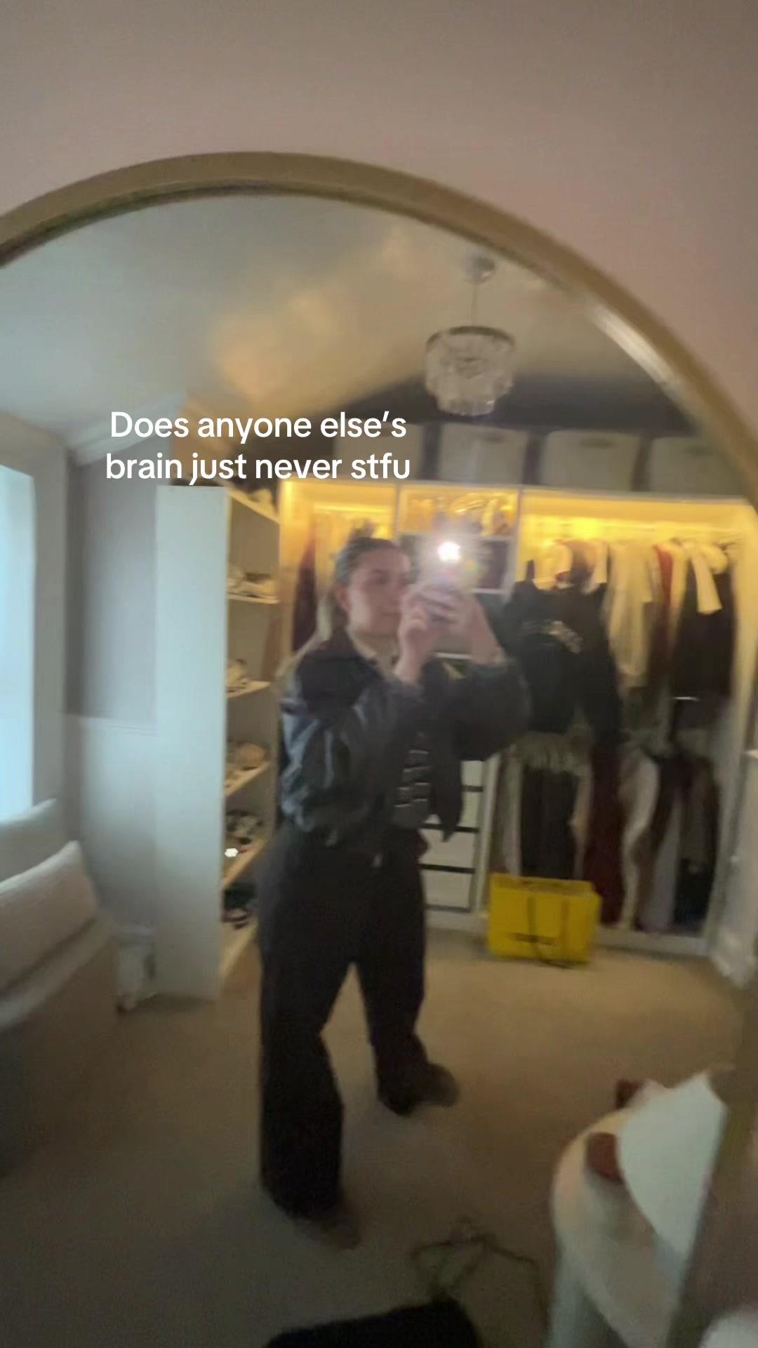 @Ella