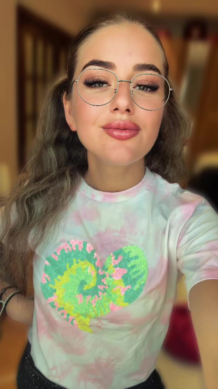 @Nicoleta🎀