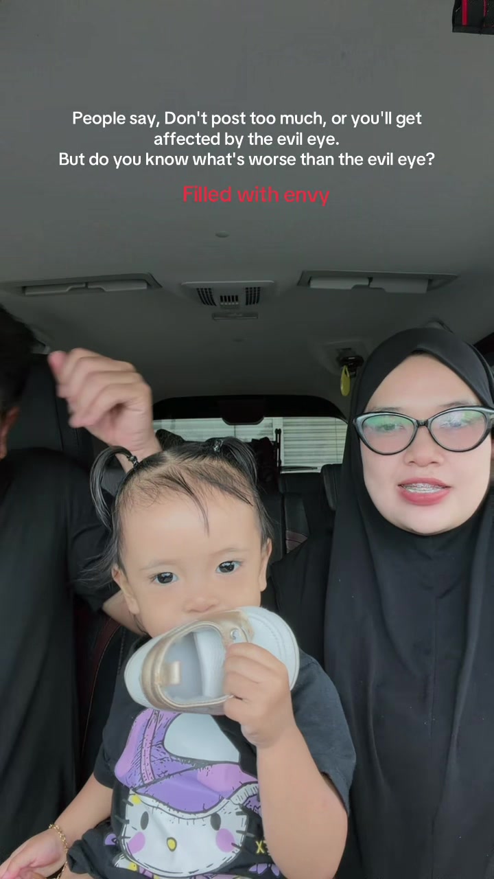 @FatinSyu 🍉