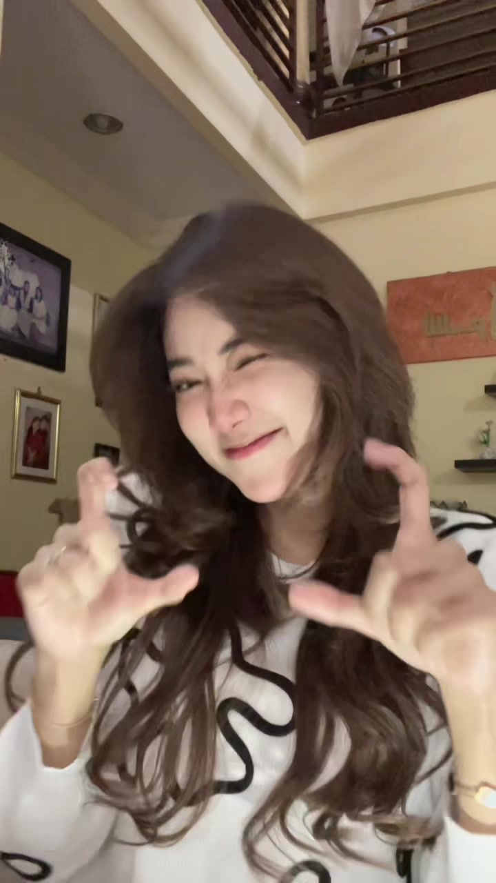 @dilsha
