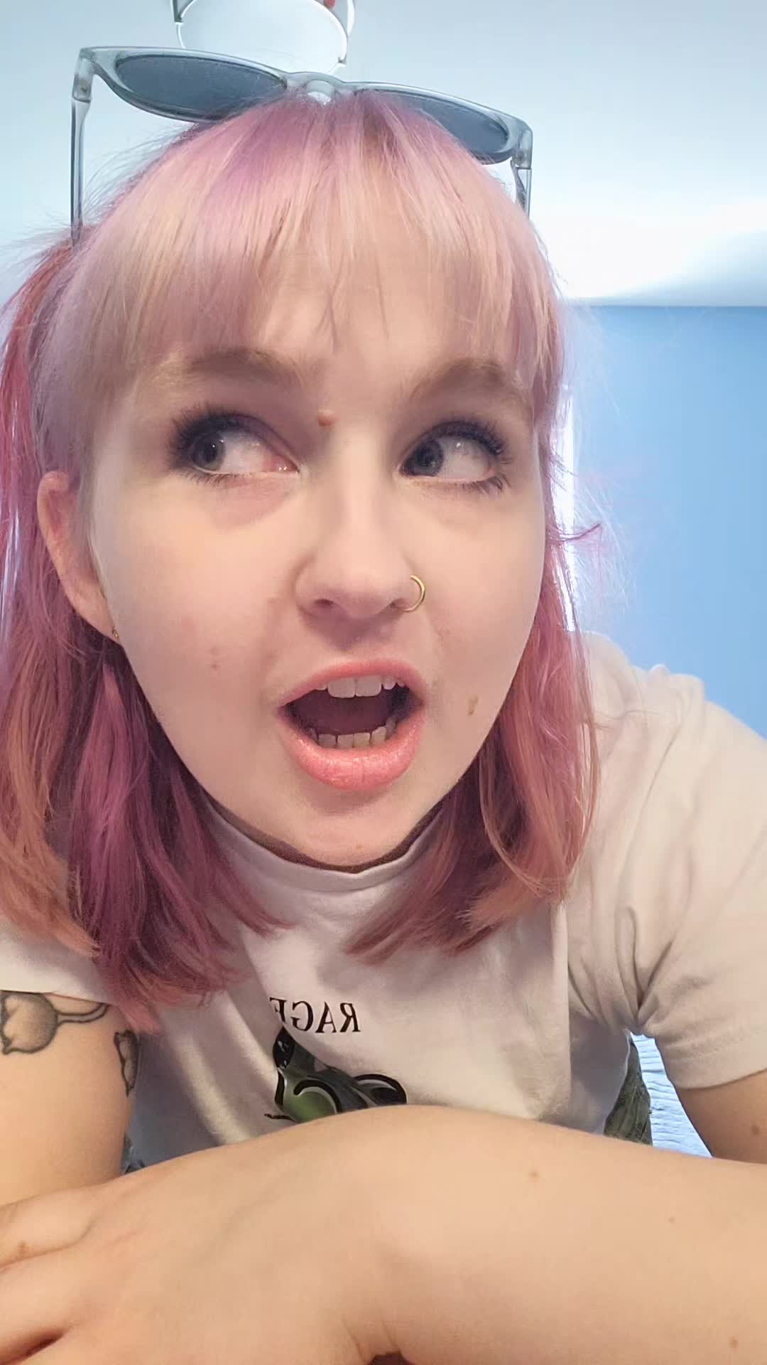 @Lilybug💮
