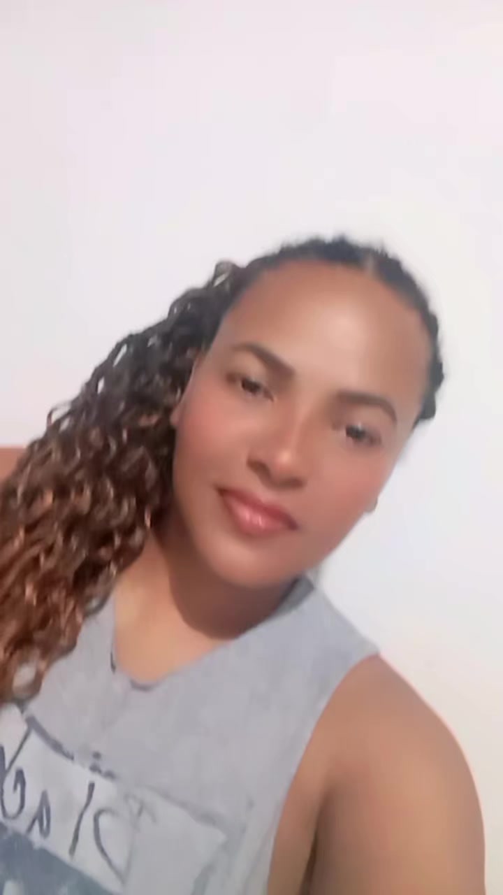 @Vivi freire
