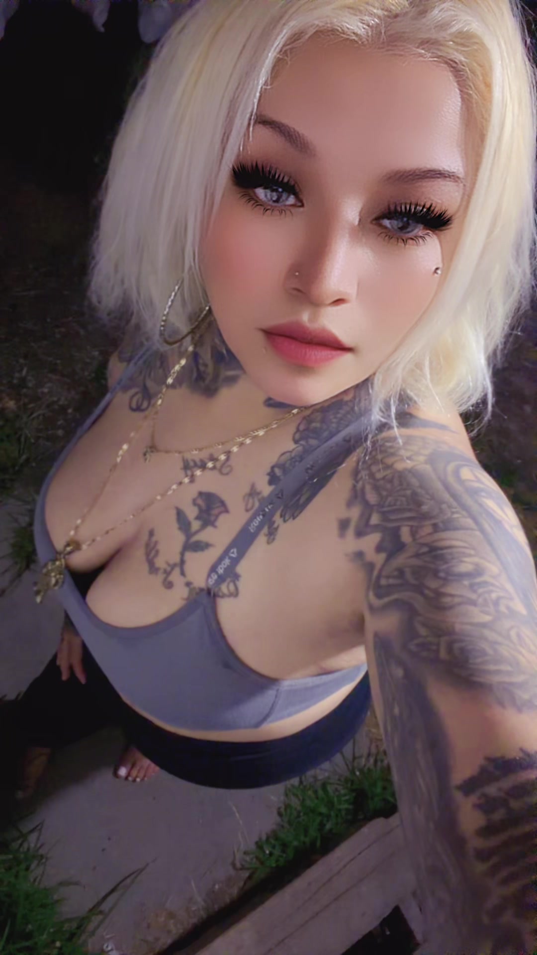 @Blonde