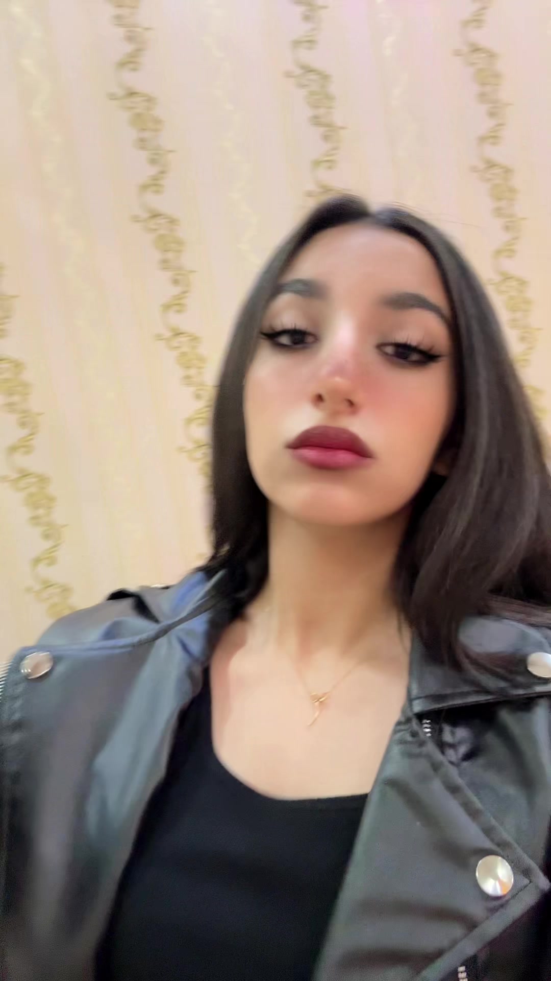 @Mahni Jalilian