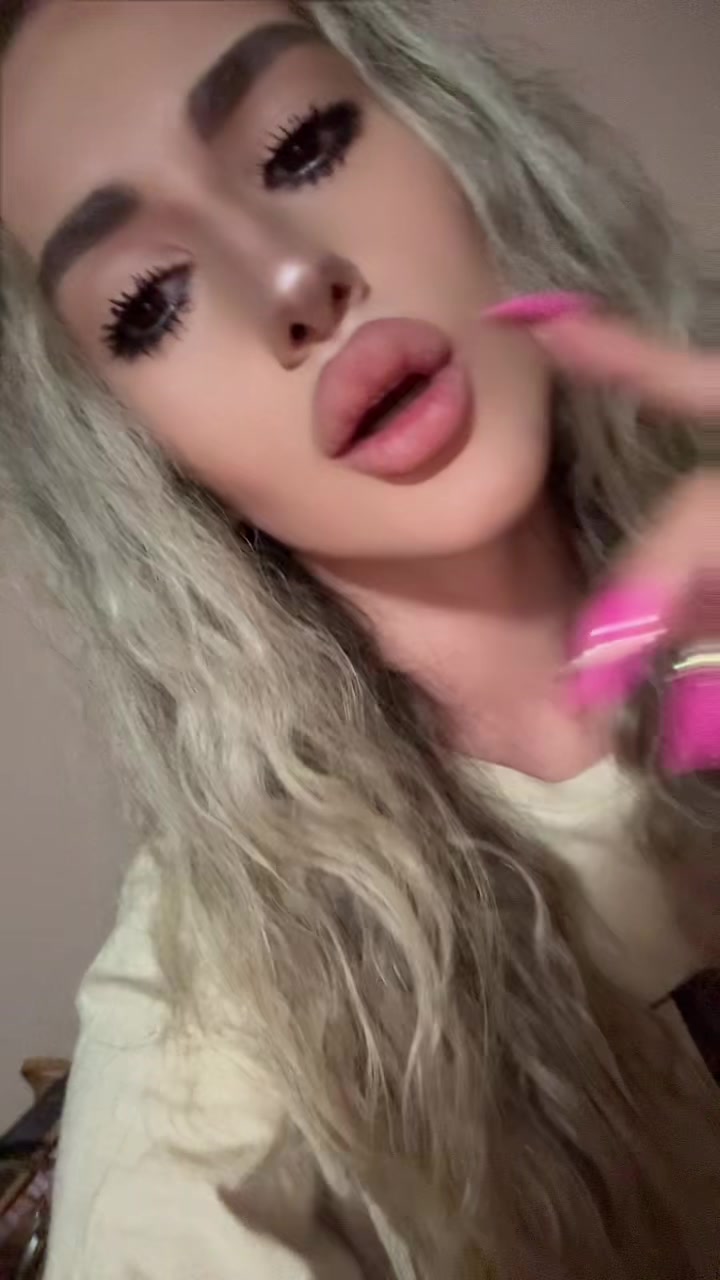 @𝓥𝓪𝓵𝓮𝓻𝓲𝓪 𝓘𝓿𝓪𝓷𝓸𝓿𝓪