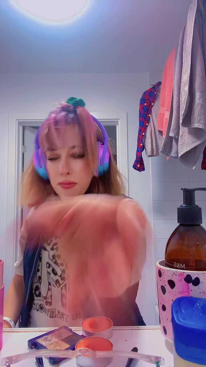 @Katy Rose Poet🕶️✍️🎤