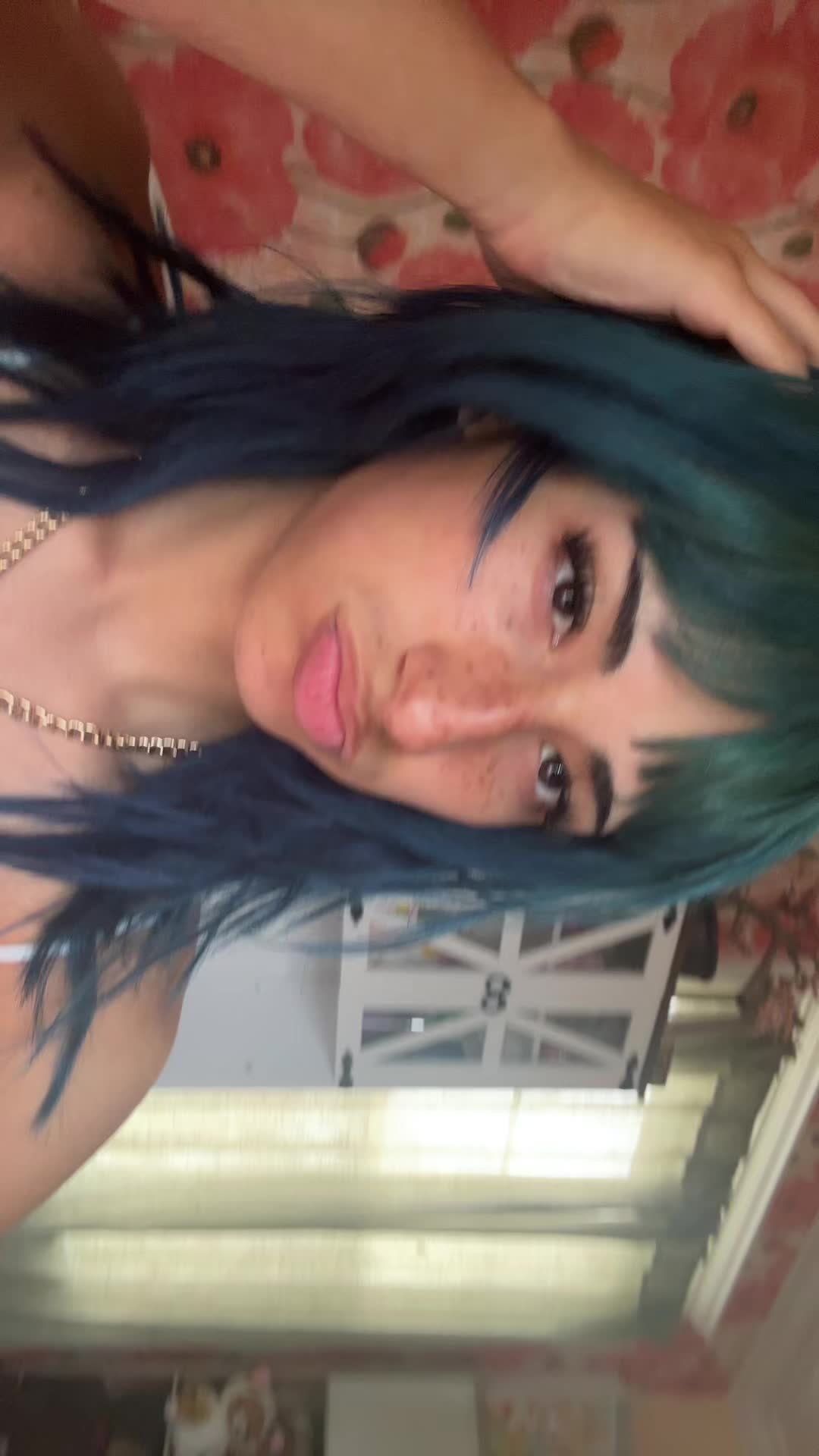 @≽ܫ≼
